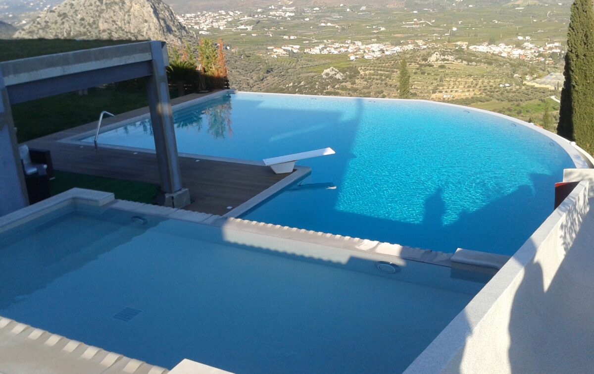 Image - Κατασκευή πισίνας στο Τολό