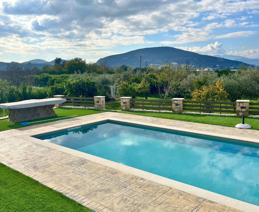 Pool completion works in Nafplio - image