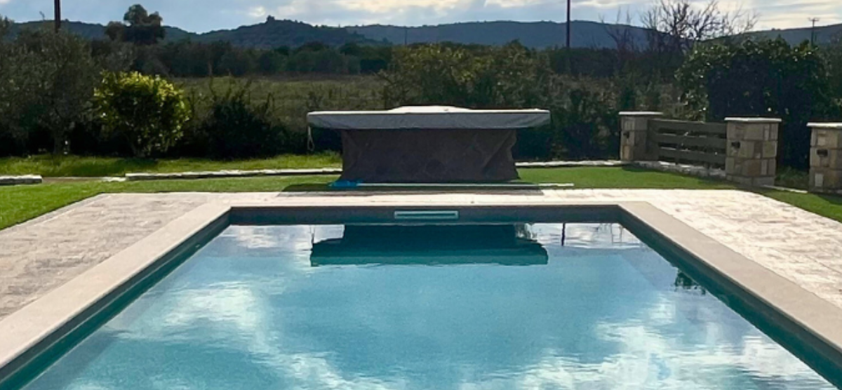 Image - Pool completion works in Nafplio