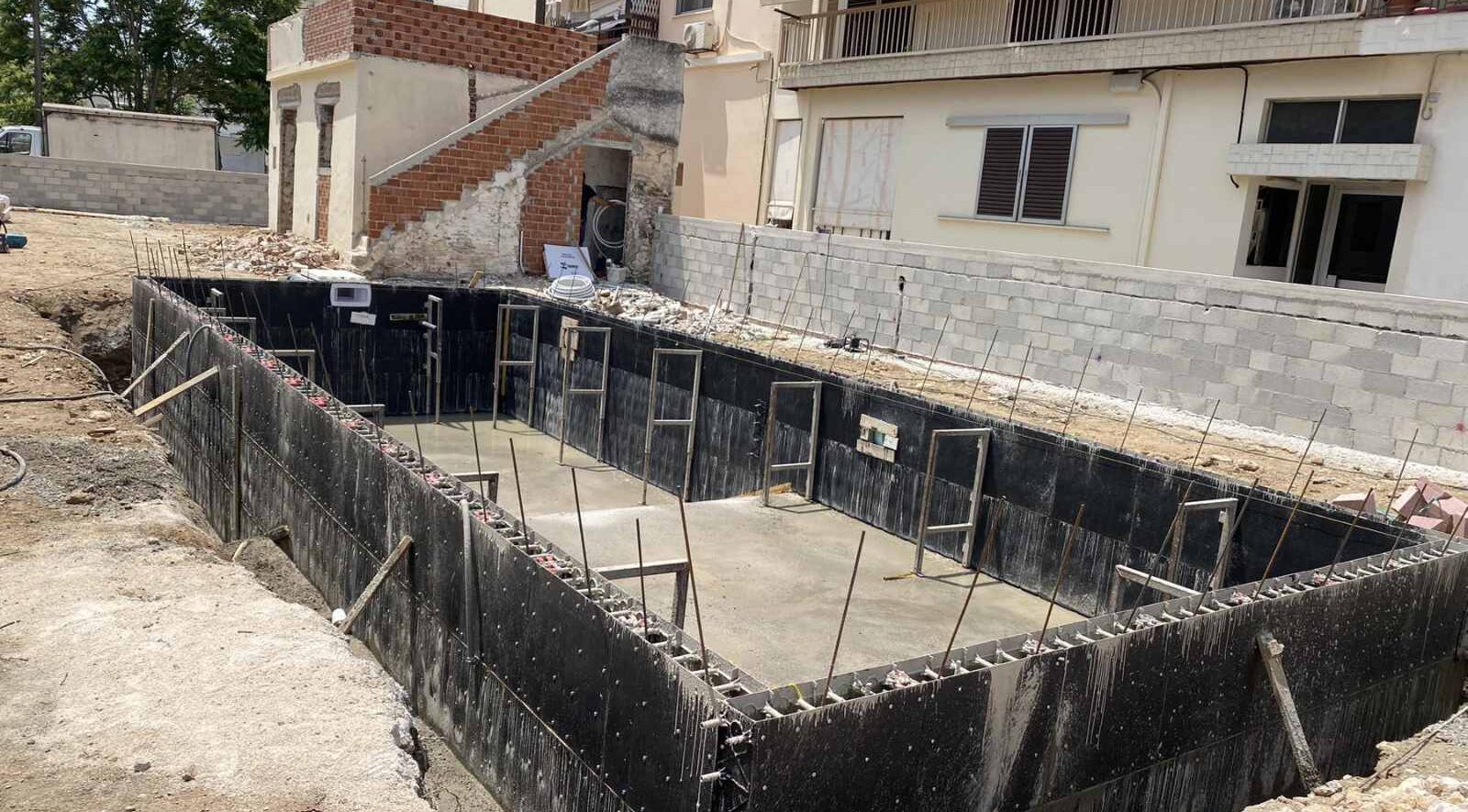 Κατασκευή πισίνας στο Άργος - image