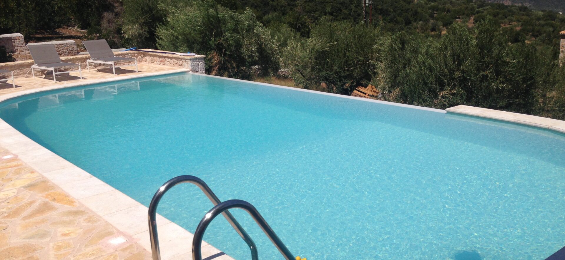 Κατασκευή πισίνας στο Λεωνίδιο - image