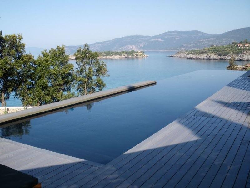 Image - Πισίνα στην Κορινθία
