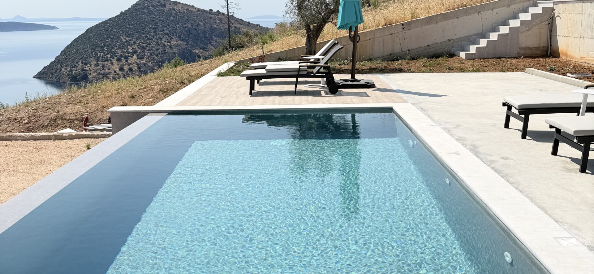 Αποπεράτωση πισίνας στο Τολό - image
